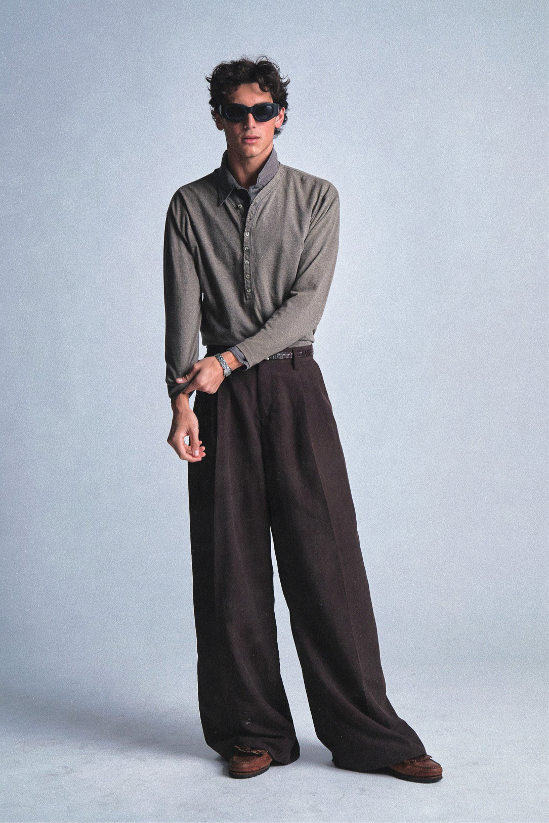 brown nylon pleated trousers