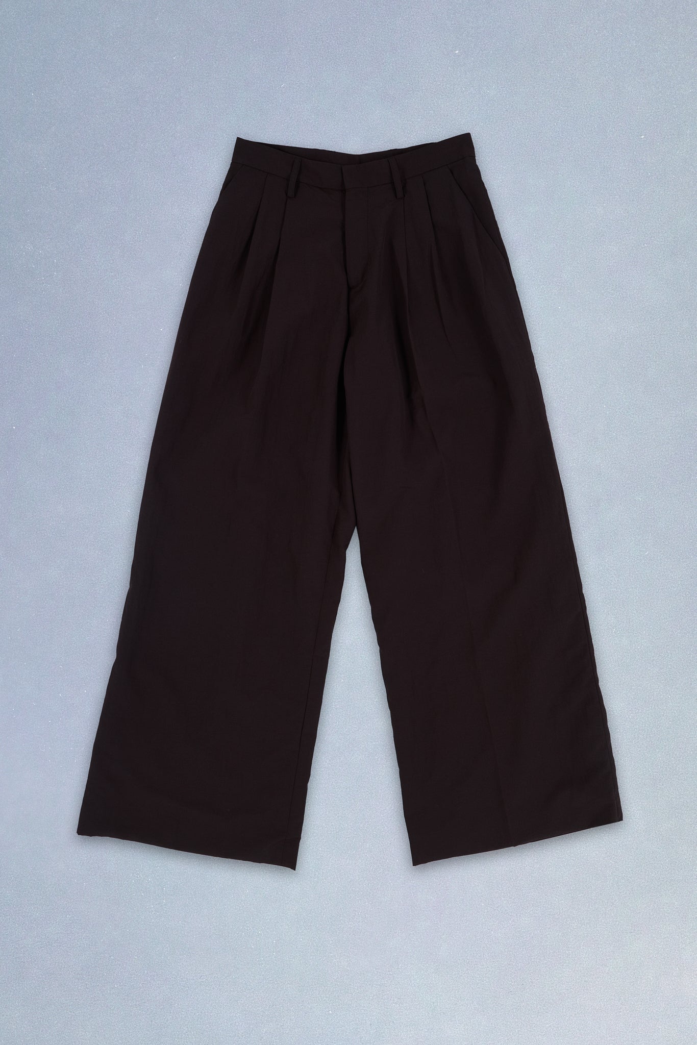 brown nylon pleated trousers