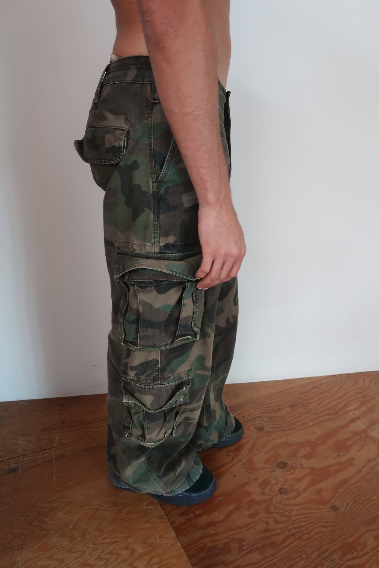 camo cargo pants