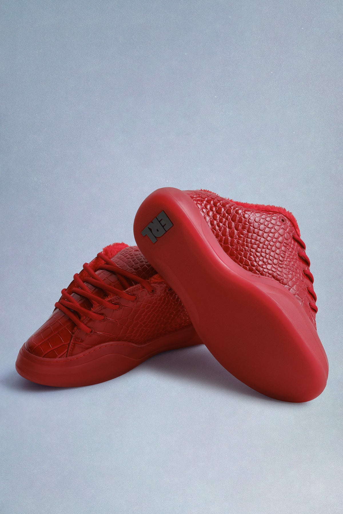 rouge croco vamps