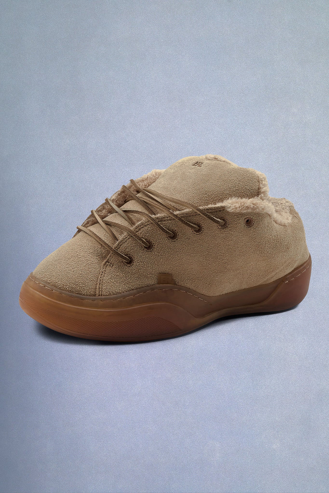 Sand vamp skate shoe