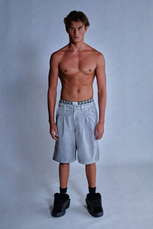 sunfaded chino short