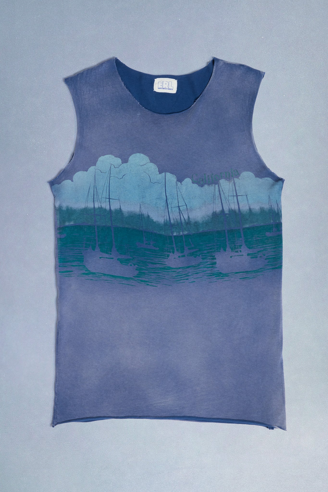 sailing tee