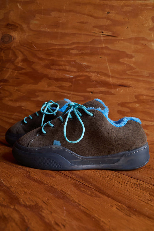 Electric grey vamp skate shoe