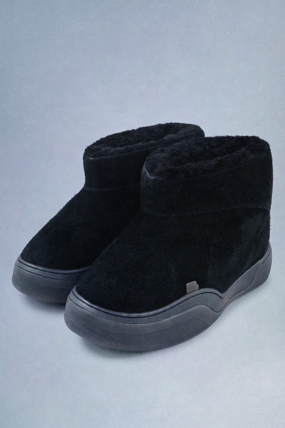 black vamp boot