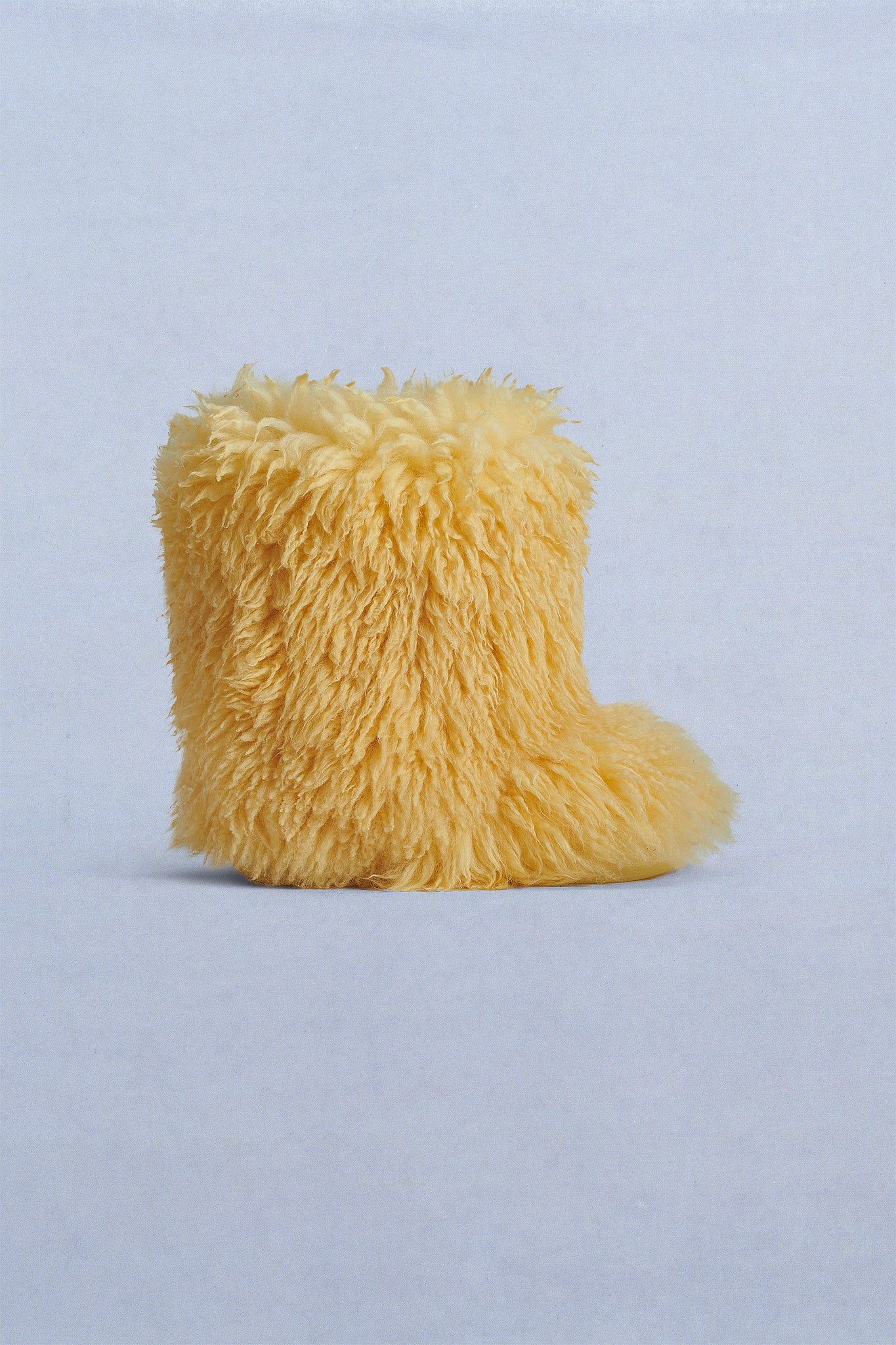 NATURAL SHEARLING BOOTS