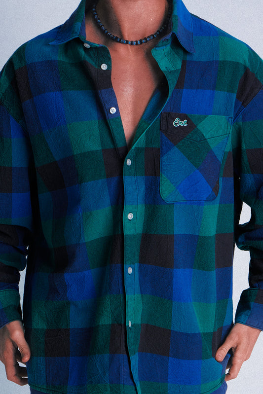 NAVY AND GREEN PLAID BUTTON UP SHIRT