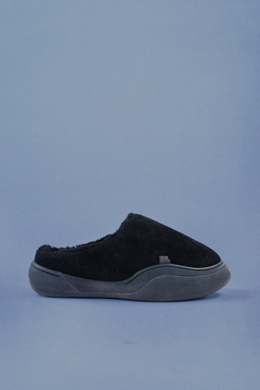 pirate black vamp mule