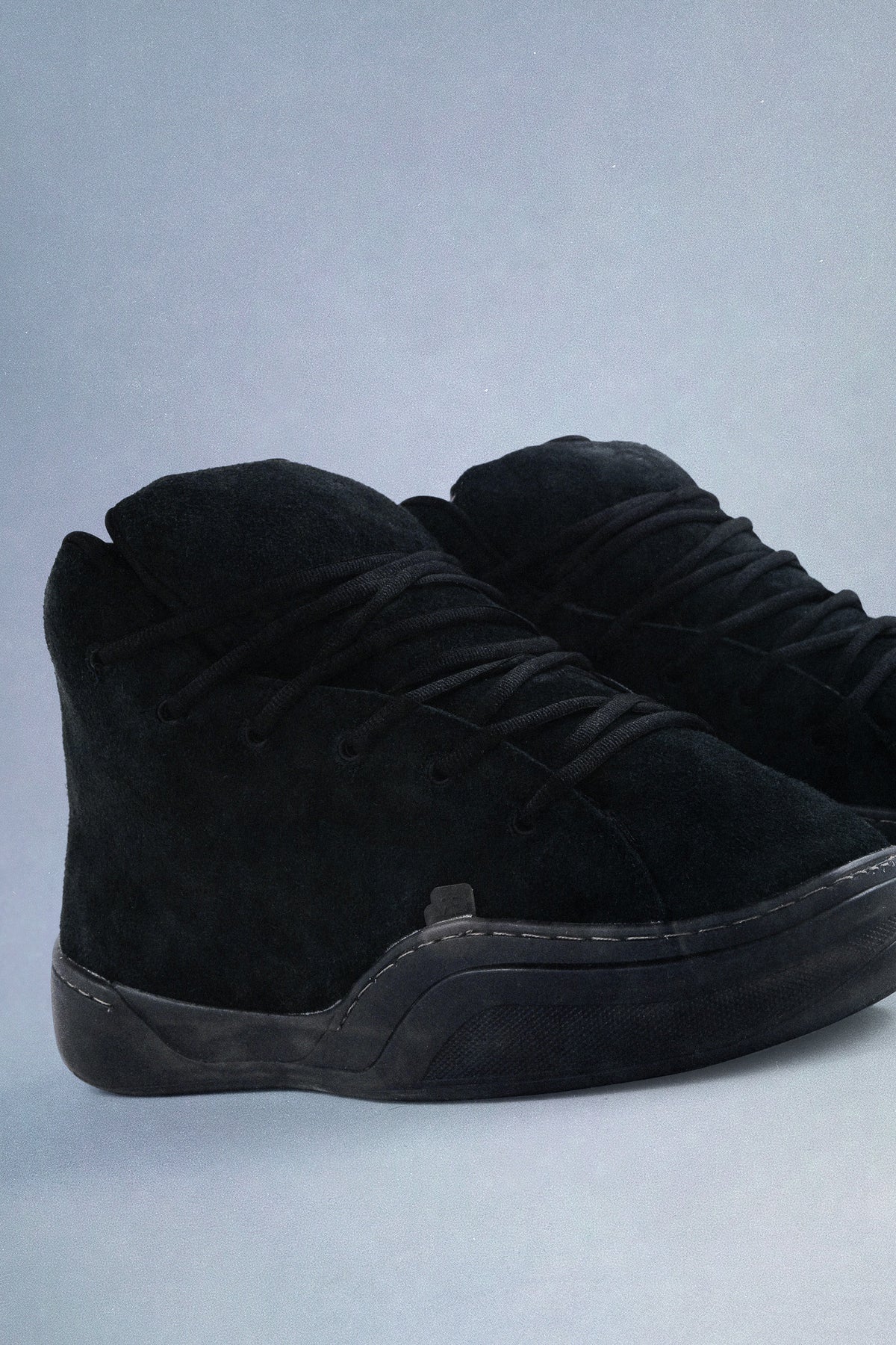 pirate black vamp high